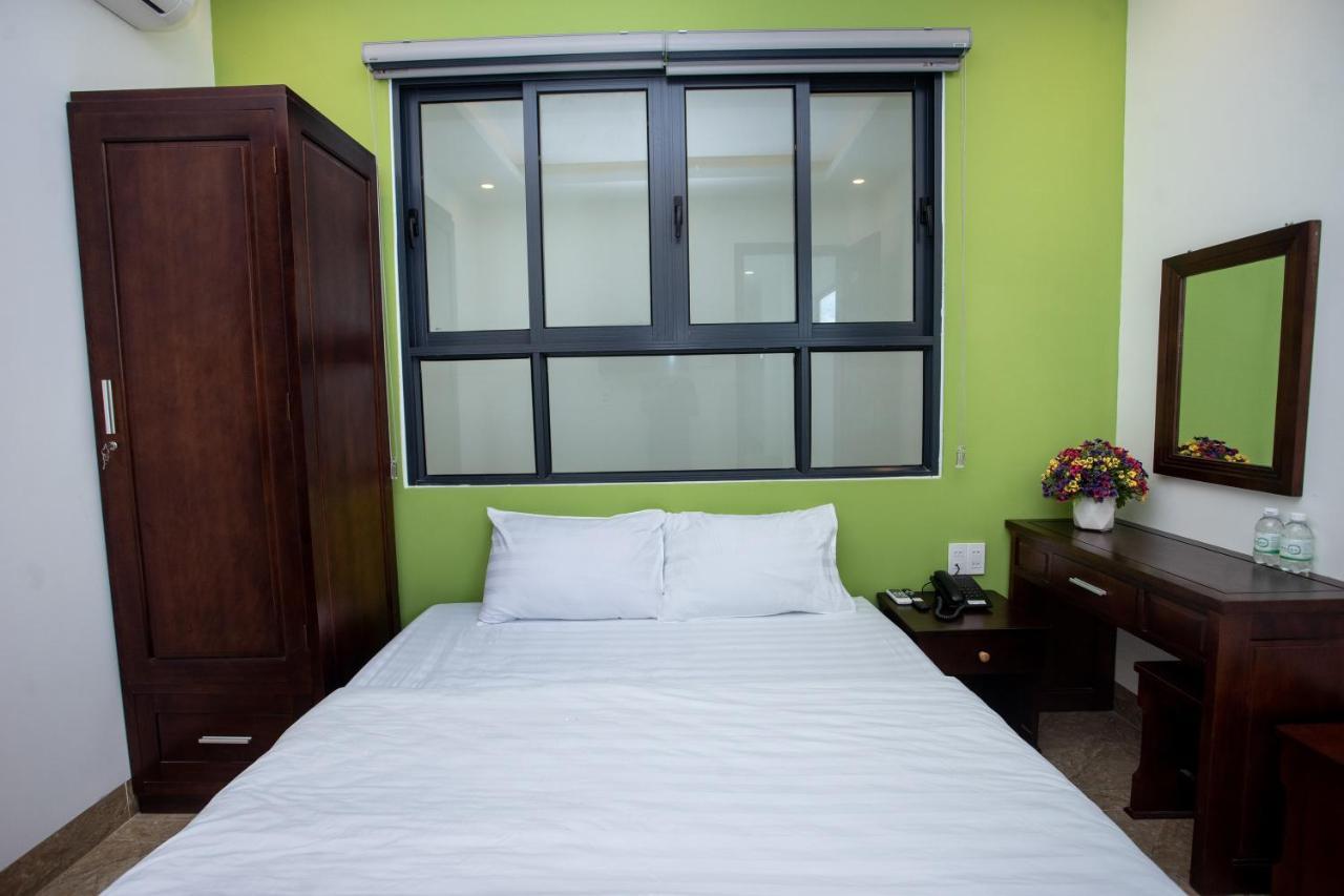 Hotel Khach San Hoang Long Nha Trang Exterior foto